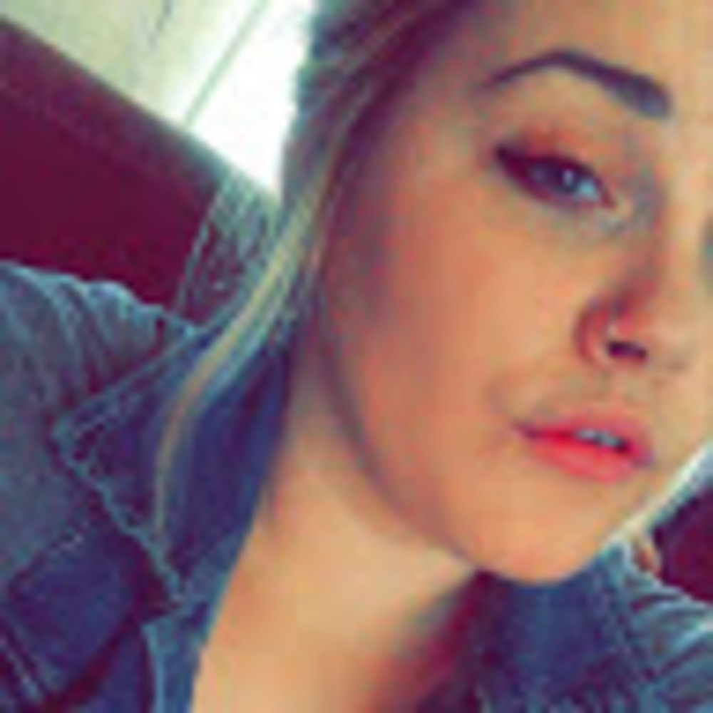 Meet your Posher, Izabel